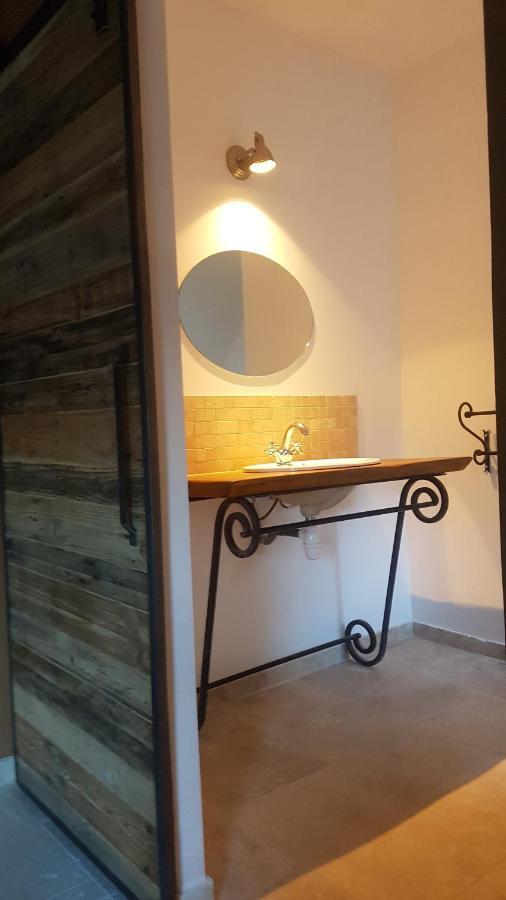 Bed and Breakfast Domaine Des Grands Chenes Preveranges Екстер'єр фото