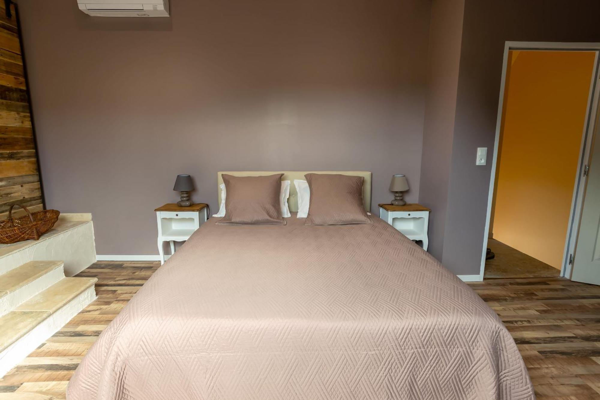 Bed and Breakfast Domaine Des Grands Chenes Preveranges Екстер'єр фото